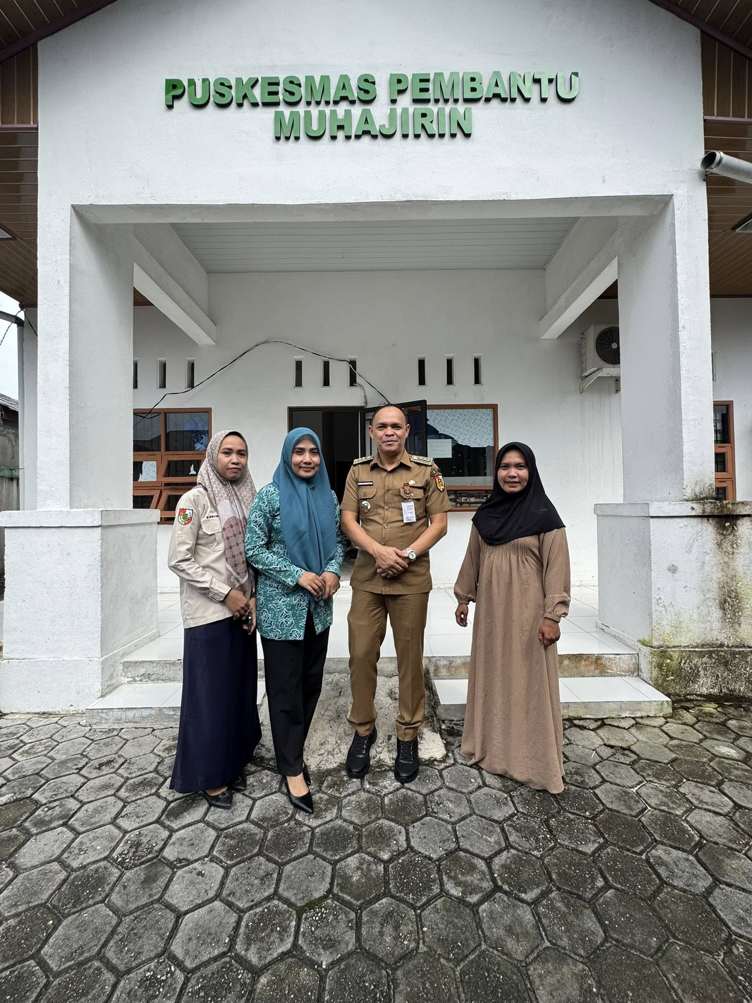Camat Tuah Madani kunjungi Puskesmas Pembangu Muhajirin Kelurahan Sidomulyo Barat Kecamatan Tuah Madani