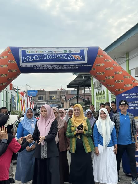 Camat Tuah Madani Ikuti Senam Sehat Bersama Jelang Pembukaan Pekan Pangan Aman