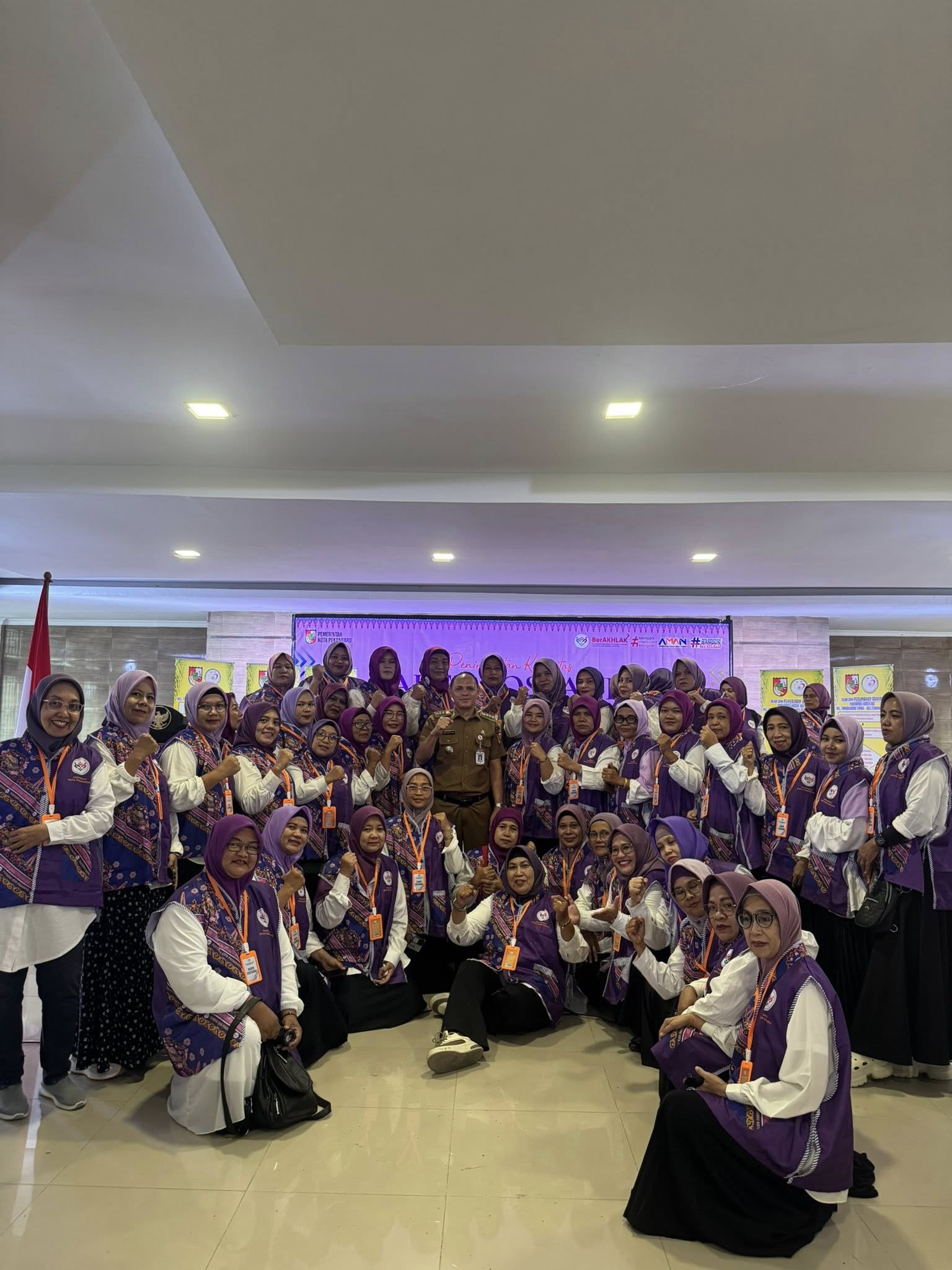 Camat Tuah Madani Beri Semangat Kader Posyandu pada Kegiatan Peningkatan Kapasitas